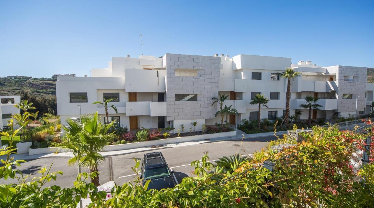 Cg7 Casares Green Екстериор снимка