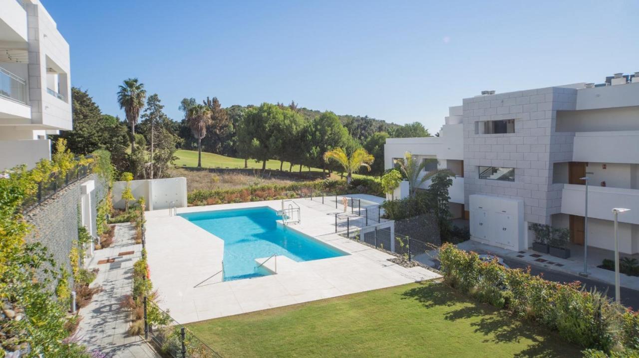 Cg7 Casares Green Екстериор снимка